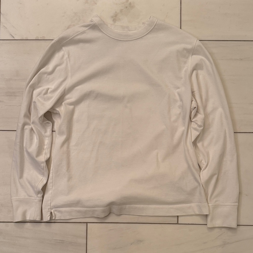 Abercrombie & Fitch Cream Long Sleeve Tee